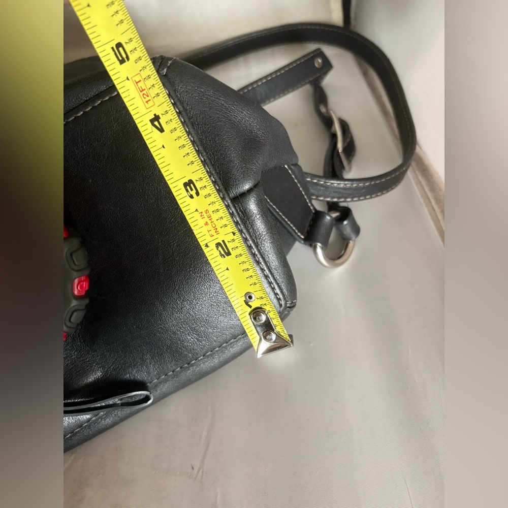 Vintage Coach Black glove Leather Backpack - Picture 12 of 13